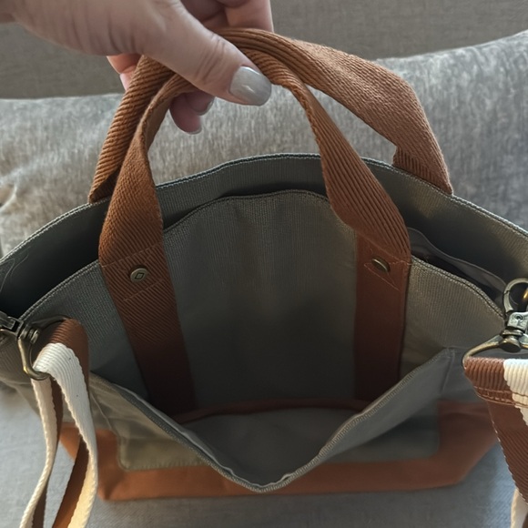 Thirty One Window Shopper Tote - Picture 5 of 11